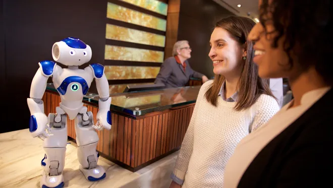 Key Applications of Humanoid Robots in Hospitality 